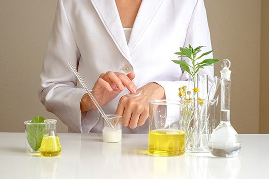 1693483640622_1645490472242_skincare_ingredients.jpg