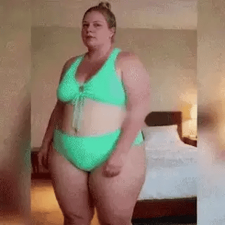 2_faa5cb9d-c763-489e-a7d4-da1713c3fc7e.gif